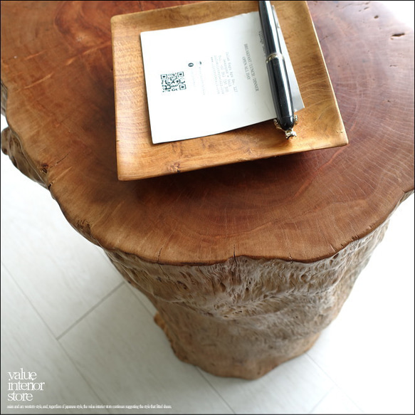 ライチ無垢材 スツールLyc 椅子 丸太スツール イス プリミティブスツール 花台 ナチュラル 一点物 重さ51kg 10枚目の画像