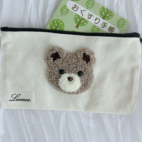 familiar クマ刺繍 ポーチ ❤️familiar❤️ ファミリア ブラックウォッチ 化粧ポーチ クマ 刺繍