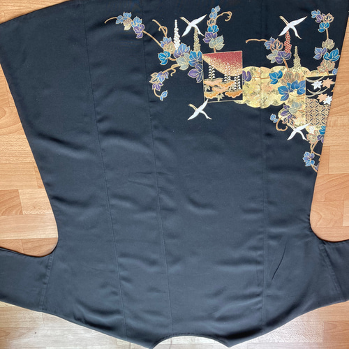 四季草花 飛鶴文様 黒留袖リメイク ワンピース ワンピース 布ふ 通販