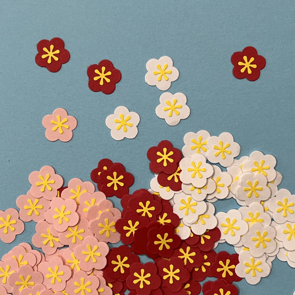 クラフトパンチ 小さな梅の花 120枚【年賀状、アルバム素材】 その他