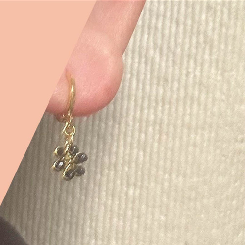 8月誕生石ブラックオニキスフラワー2way925svフープピアスステック