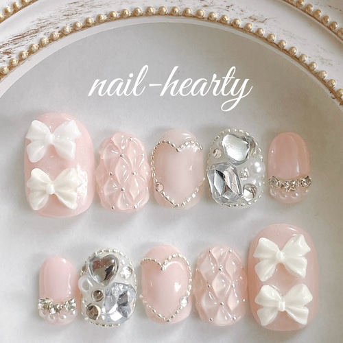 リボンとハートキルティングネイルチップ ブライダル 成人式 卒業式  