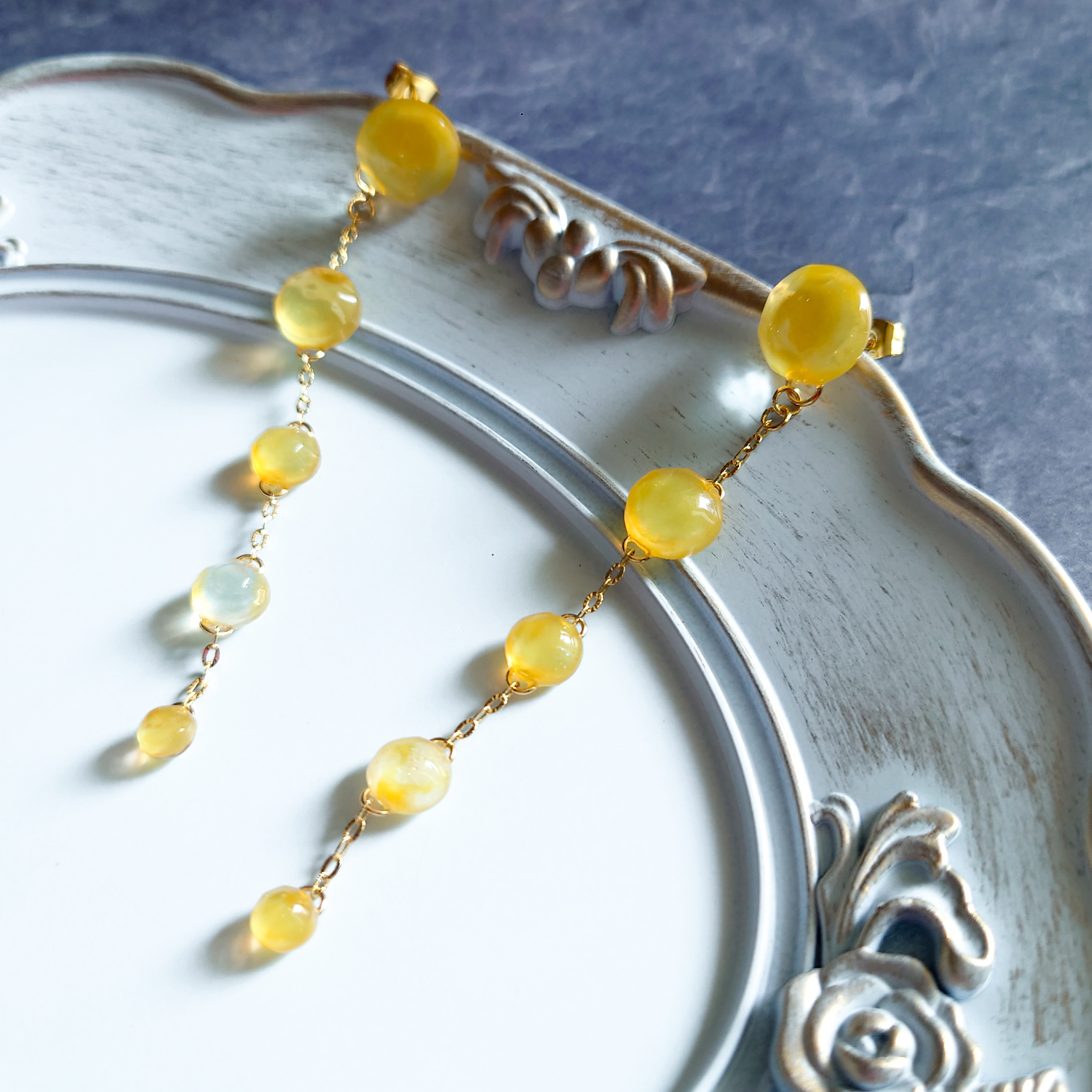 透け感　秋色　イエロー　ロングピアス