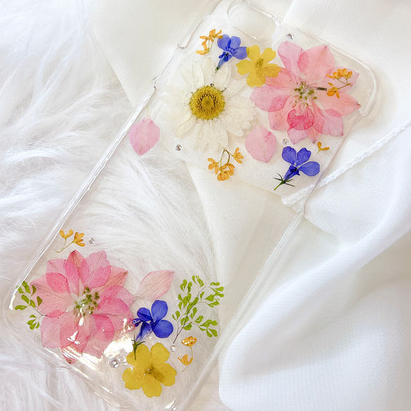 【全機種対応】popカラーの押し花スマホカバー 1枚目の画像