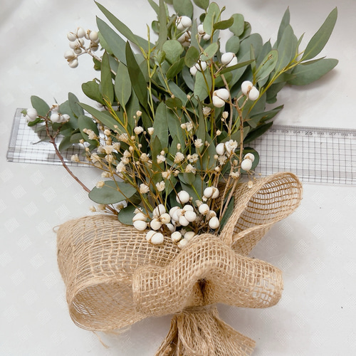 受注販売］ユーカリ・ナンキンハゼ・かすみ草のナチュラル