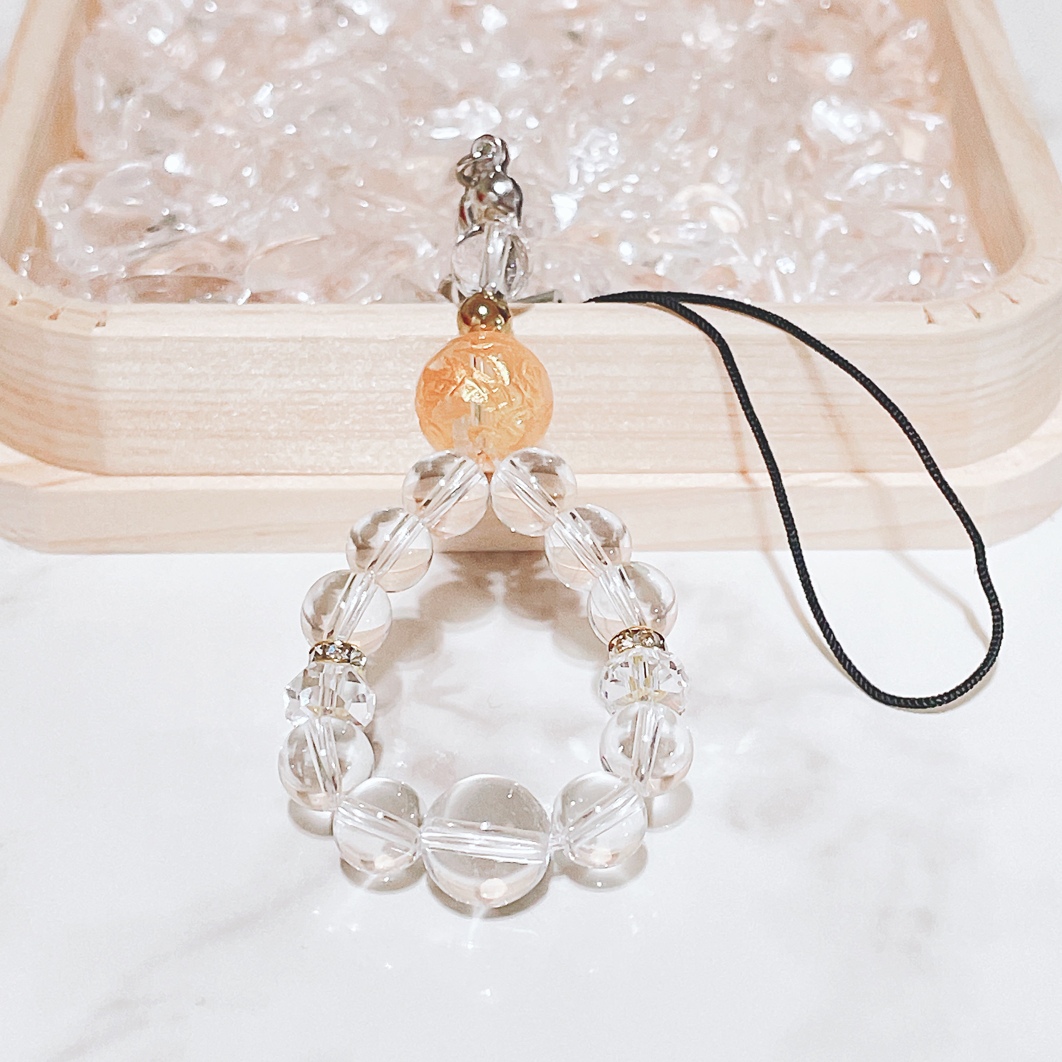 ✦金龍入り◎招福・浄化・厄を払い・出世・運気上昇などマルチパワー 金龍 水晶 天然石ストラップNo670S