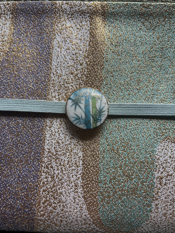 アンティーク薩摩ボタンの清々しい竹の帯留め「凛々と・・・」 7枚目の画像