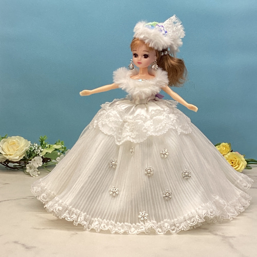 雪の結晶ドレス〜リカちゃん用2way着せ替えドレス つけ襟 パニエ付き