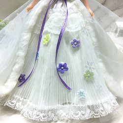 雪の結晶ドレス〜リカちゃん用2way着せ替えドレス　つけ襟　パニエ付き 7枚目の画像