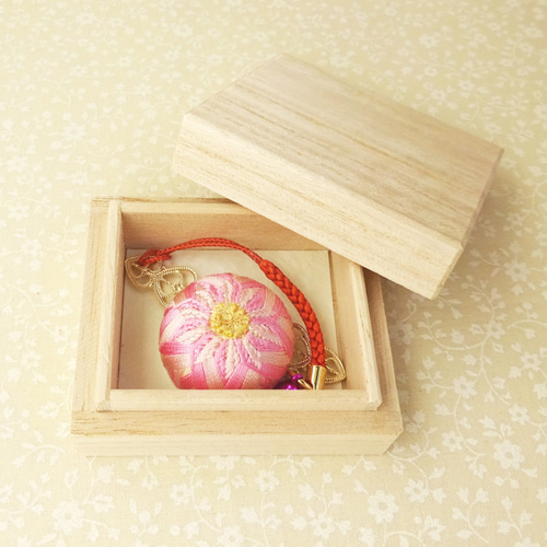 小さなてまり てまり 帯飾り まりぼーろ 山桜 和装小物（帯・半襟 