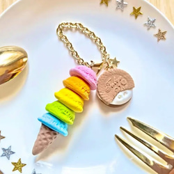 【専用】チョコレートアイスネックレスとキャラメルアイスのキーホルダー セール】【FIZZ&RICH PARLOR】アイスキーホルダー（キーホルダー