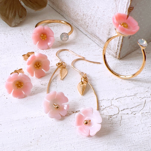 桜イヤリング/ピアス Sakura earrings/piace 揺れるタイプ 桜