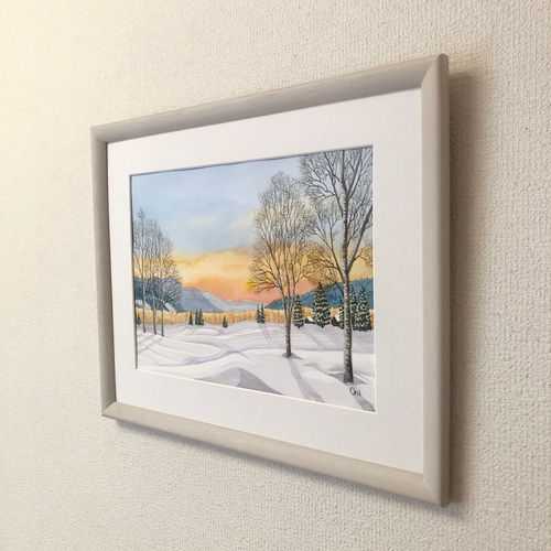 透明水彩画　原画　「雪原の朝焼け02」額縁付　風景画　F4サイズ 透明水彩画 原画 「雪原の朝焼け02」額縁付 風景画 F4サイズ