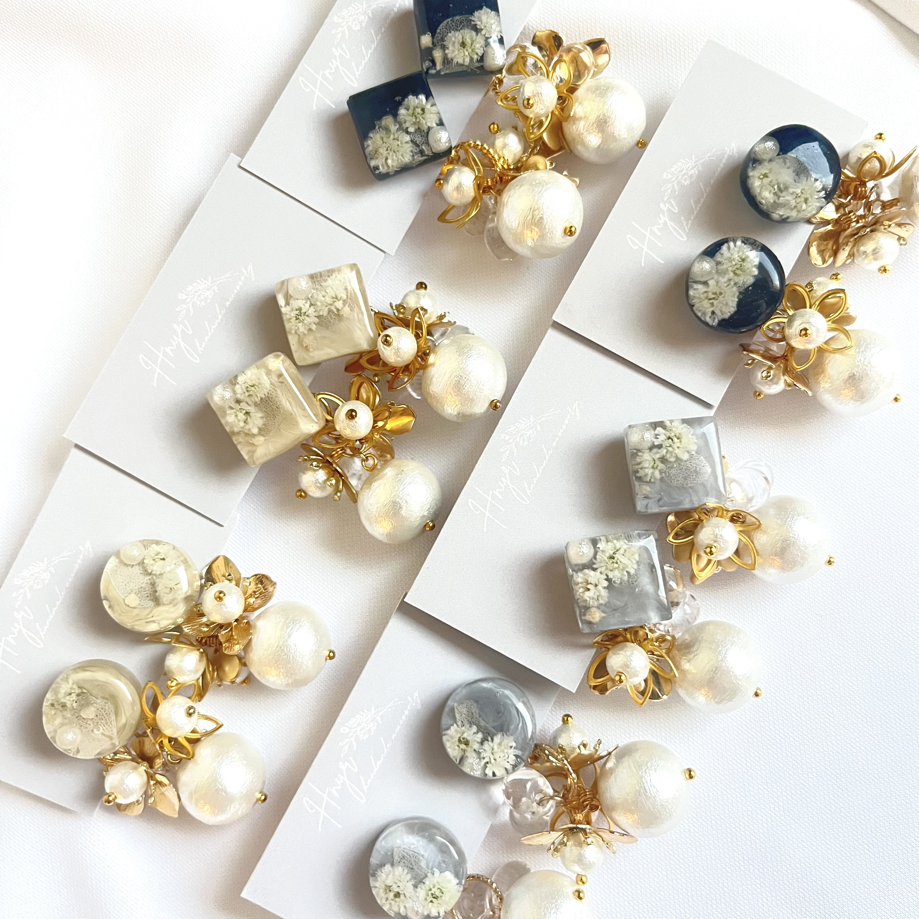 ピンクフラワーレジン×スパンコール♡花びら ピアス イヤリング しずくパープル ドライフラワーレジンピアス イヤリング ピアス