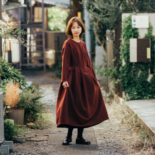 タウンドレス/冬（レンガブラウン） ワンピース moemine/モエミネ 通販