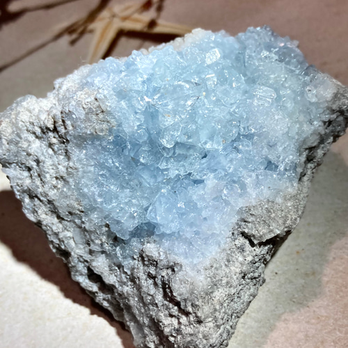 天使の石໒꒱✨セレスタイト天青石クラスター原石ラフストーン