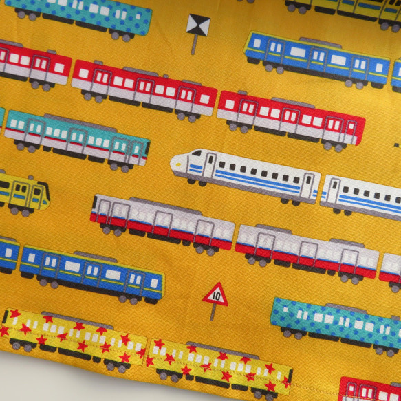 選べるサイズ・ポケット・ループ！電車と新幹線《マスタード》×デニムのスモック 80～160サイズ 7枚目の画像