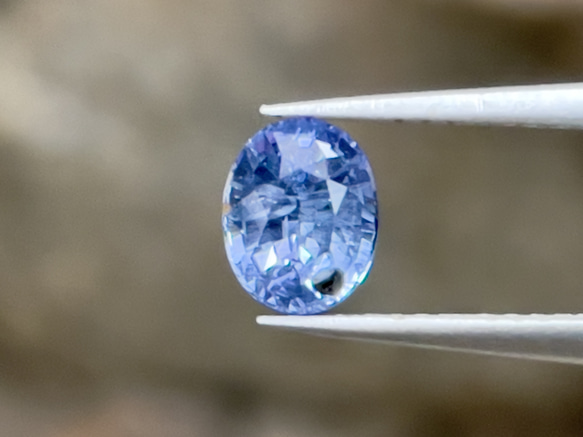 藍寶石 藍色藍寶石裸石 1.00 克拉橢圓形切割天然寶石原產於斯里蘭卡 第8張的照片