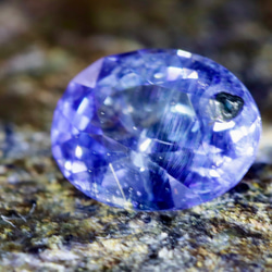 藍寶石 藍色藍寶石裸石 1.00 克拉橢圓形切割天然寶石原產於斯里蘭卡 第3張的照片