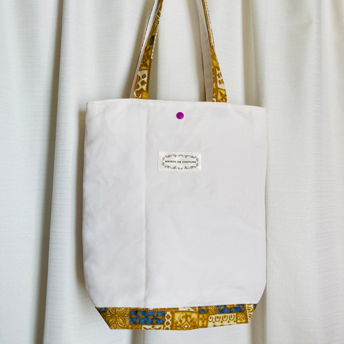 シンプル縦型トートバッグ（白/黄）＊ハンドメイド トートバッグ Mpp  