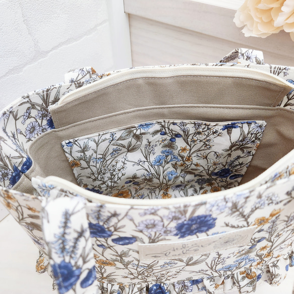 【Sale20％OFF】ボタニカルフラワーとマーガレット刺繍のフリルトートバッグ୨୧ハンドバッグ　ショルダーバッグ　花柄 7枚目の画像