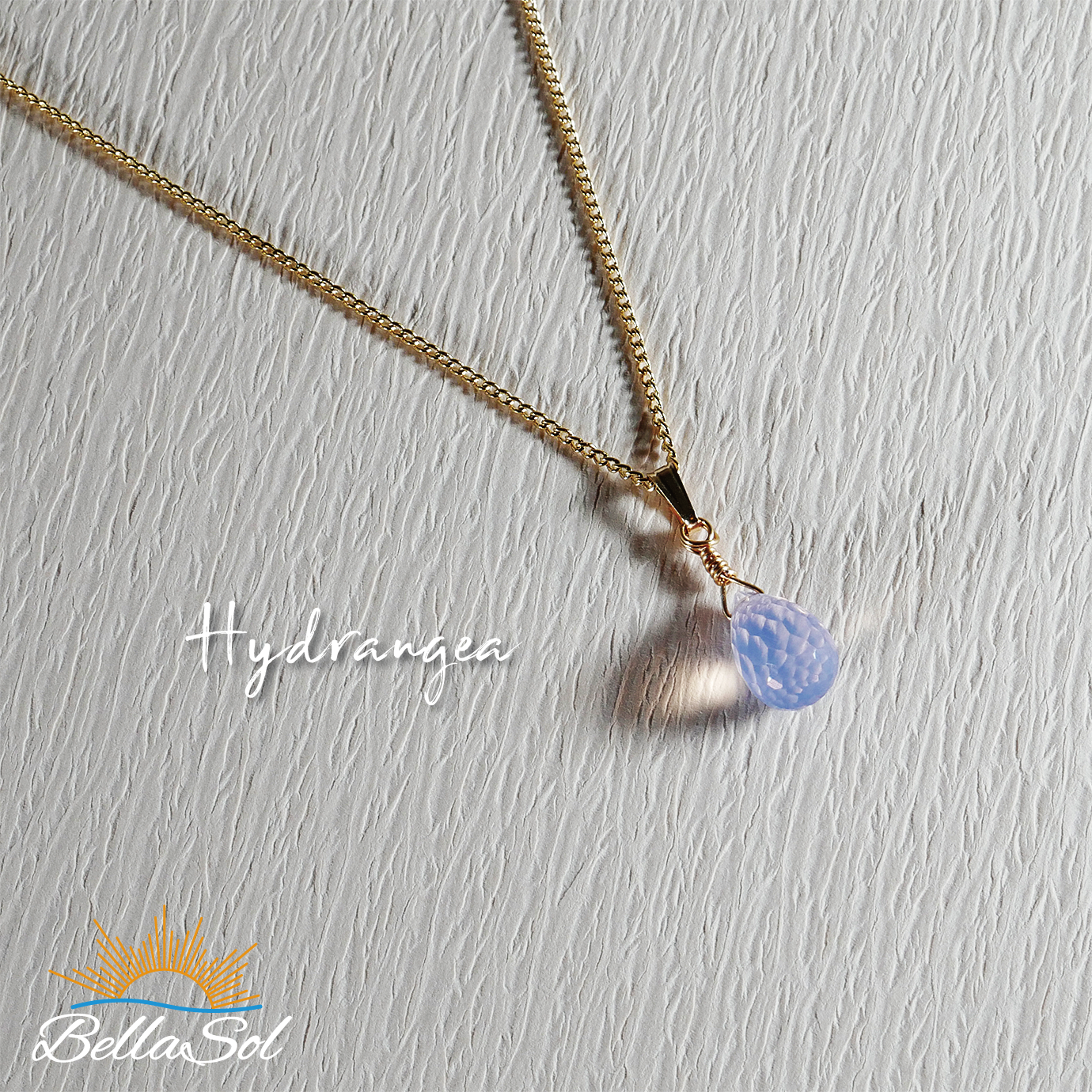 穏やかで神秘的な輝き 心の平安と愛と癒しをもたらすスコロライトのネックレス 14kgf～天然石 ネックレス アクセサリー