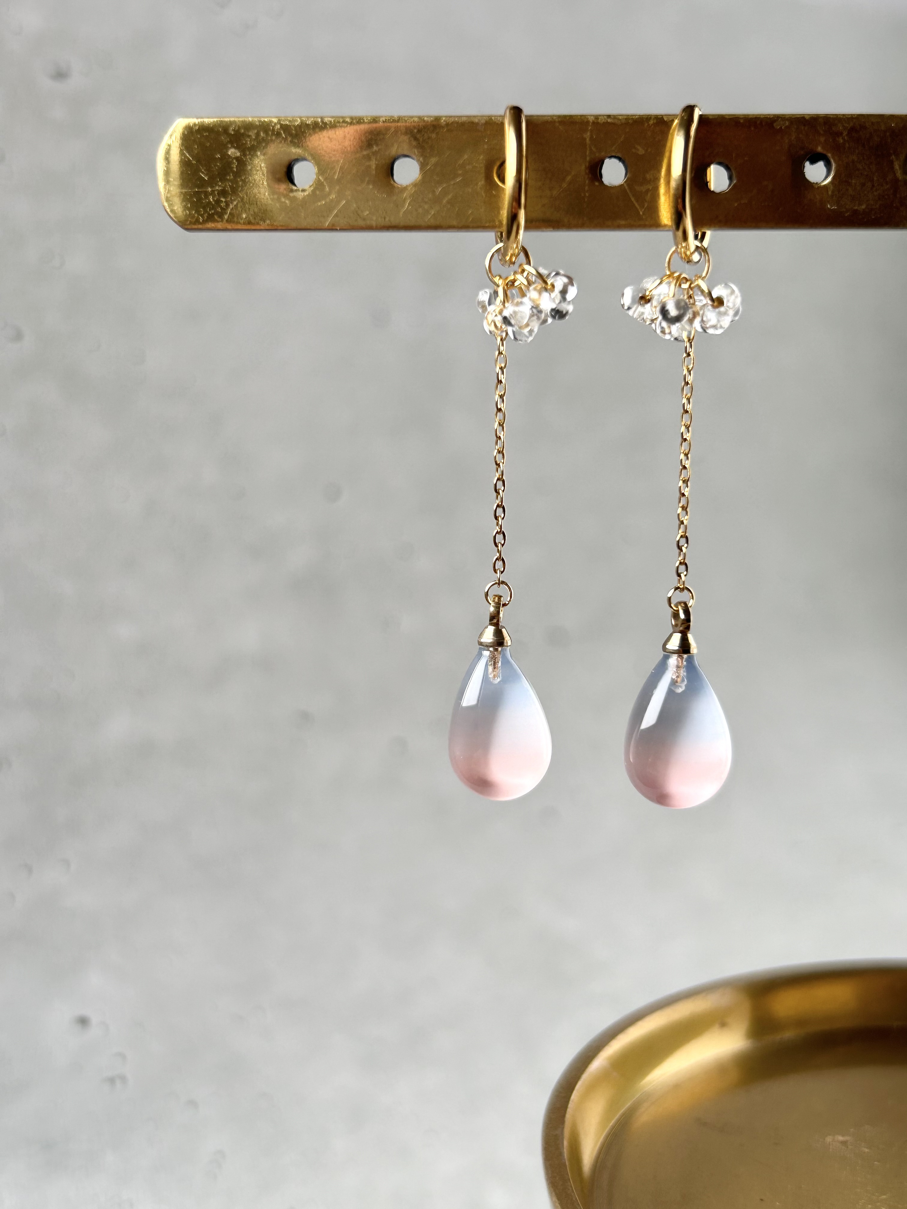 朝焼け空　揺れる涙の雫ピアス/イヤリング