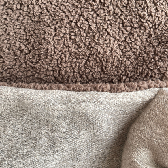 Soft♪ 緞帶圍巾 | 柔軟拉絨羊毛和羊絨（沙灰色）x 毛皮（灰棕色） 第5張的照片