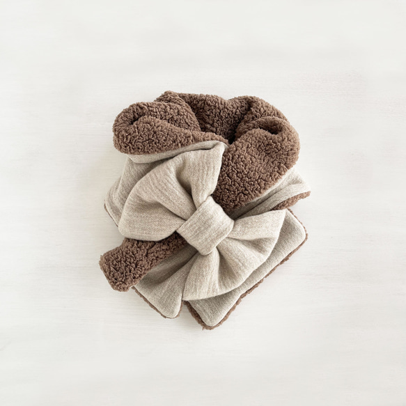 Soft♪ 緞帶圍巾 | 柔軟拉絨羊毛和羊絨（沙灰色）x 毛皮（灰棕色） 第1張的照片