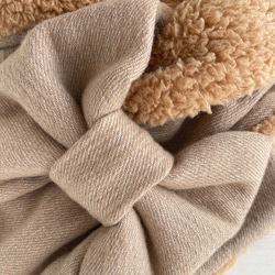 Soft♪ 緞帶圍巾 | 柔軟拉絨羊毛和羊絨（米色）x 毛皮（駝色） 第3張的照片
