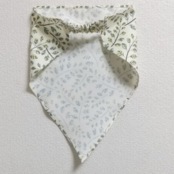 葉っぱ（ブルー）子供用三角巾　ゴム紐付 6枚目の画像