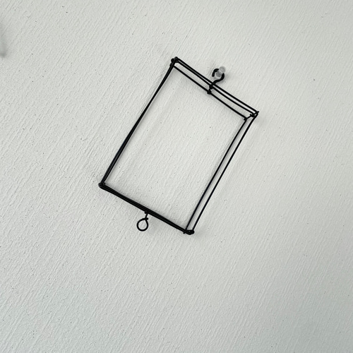 立体写真飾り 3連 ワイヤークラフト フォトフレーム・写真立て にこ