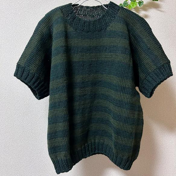 【新作】手編み　ニット　柄　半袖　濃緑　 1枚目の画像