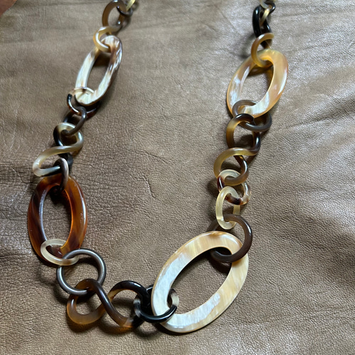 バッファローホーンネックレス オーバル 水牛アクセサリー 天然