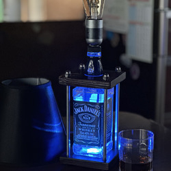 ボトルランプ(照明)  7色に輝くジャックダニエル　ランタン　間接照明 1枚目の画像