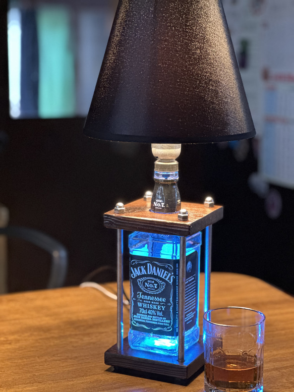ボトルランプ(照明)  7色に輝くジャックダニエル　ランタン　間接照明 8枚目の画像