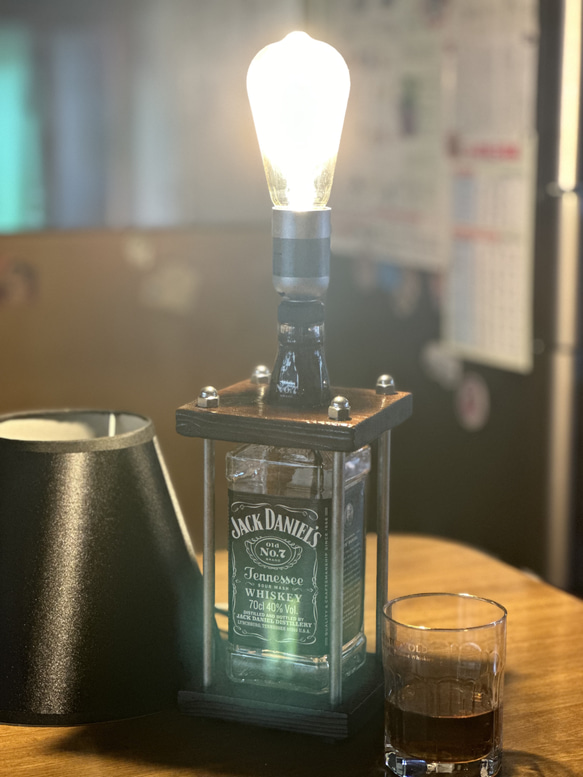 ボトルランプ(照明)  7色に輝くジャックダニエル　ランタン　間接照明 3枚目の画像