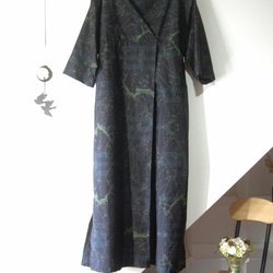 大島紬　エ霞と梅柄のワンピース　着物リメイク 2枚目の画像