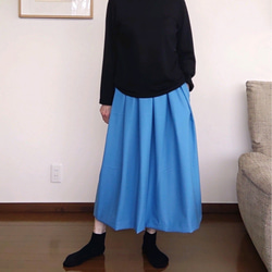 裏地付き　ウールのタックギャザースカート　シアンブルー 1枚目の画像