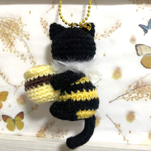 蜂ぶんぶん♪黒猫ちゃんあみぐるみ＊受注製作品 9枚目の画像