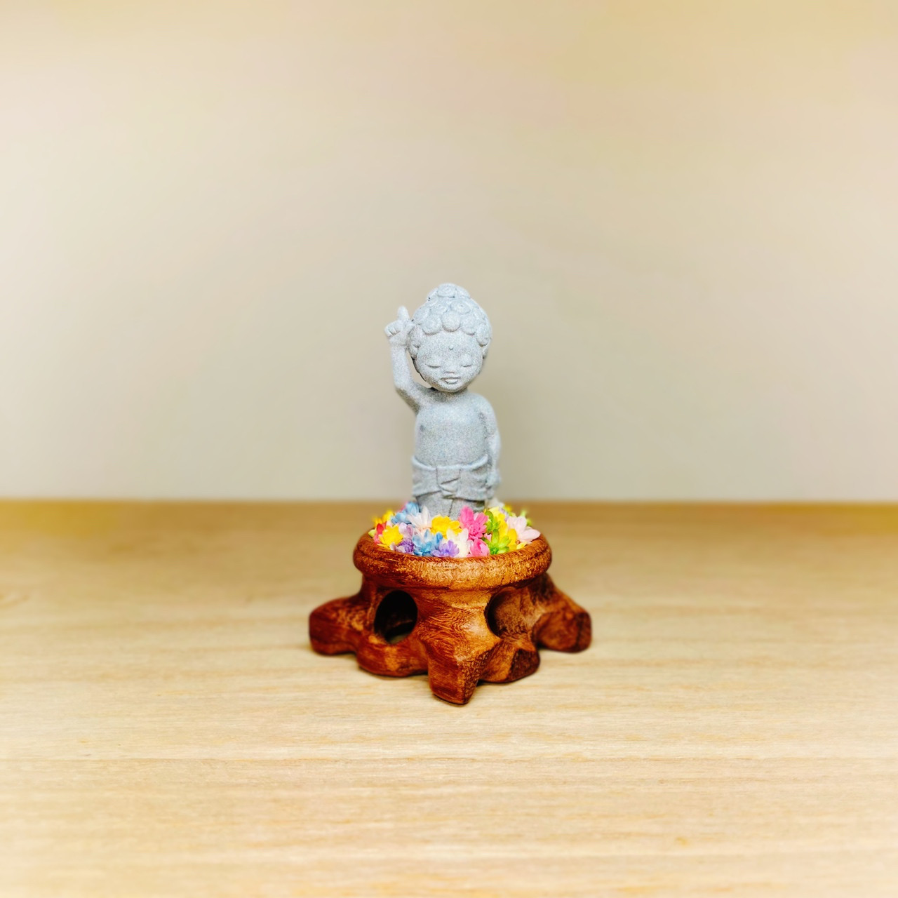 ちいさな仏さま　誕生仏　花まつり　ナチュラル
