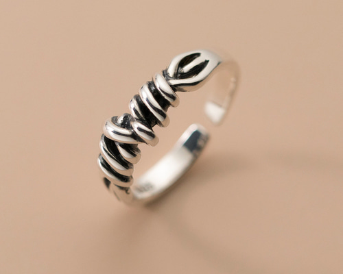 シルバー925 燻し銀 糸巻き リング 指輪 silver925 フリーサイズ