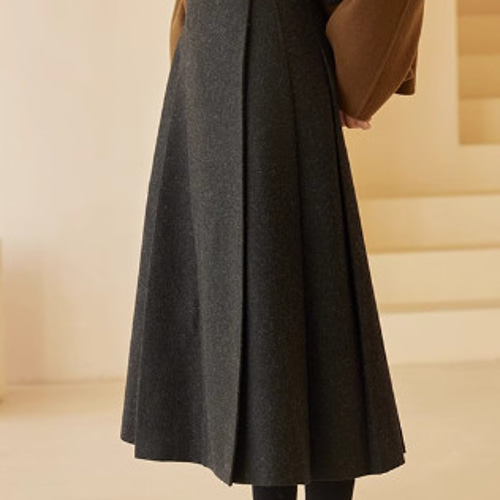 シンプルで着まわしやすい フレアースカート ロングスカート ウール混  