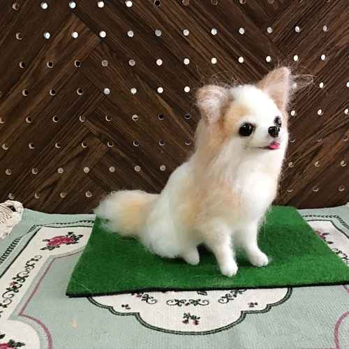 チワワ（お座りポーズ） 羊毛フェルト コーギー大好きママ 通販