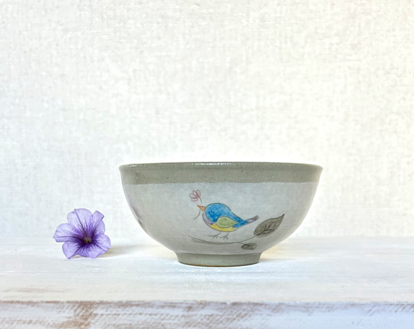 花と鳥の絵柄の茶碗 カラフル鳥のお茶碗 茶碗・めし碗 imuk 通販 17075641｜Creema