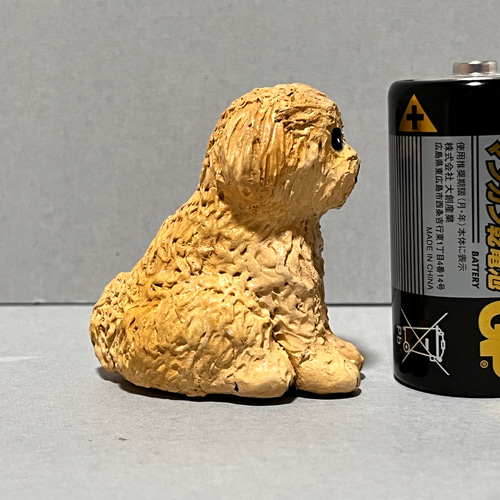 細石 トイプードルのオルゴナイト置物 No.2205 1-4-892x1024.jpg