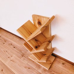 【天然木 ツリー型 ブックシェルフ】無垢材 木製 本棚 ブックスタンド マガジンラック こども キッズ かわいい 木 4枚目の画像