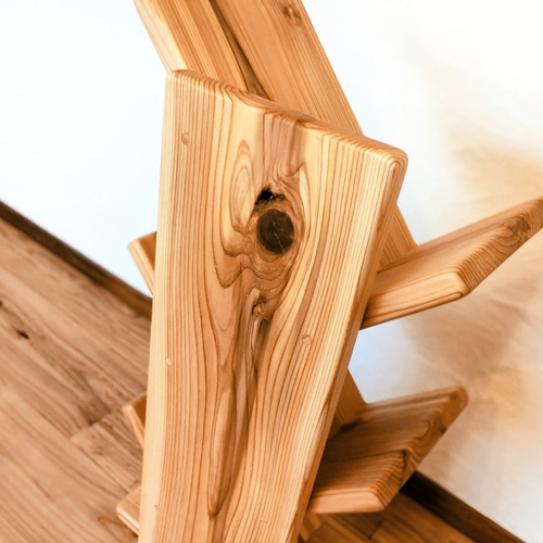 天然杉 ツリー型 ブックシェルフ】無垢材 木製 本棚 ブックスタンド