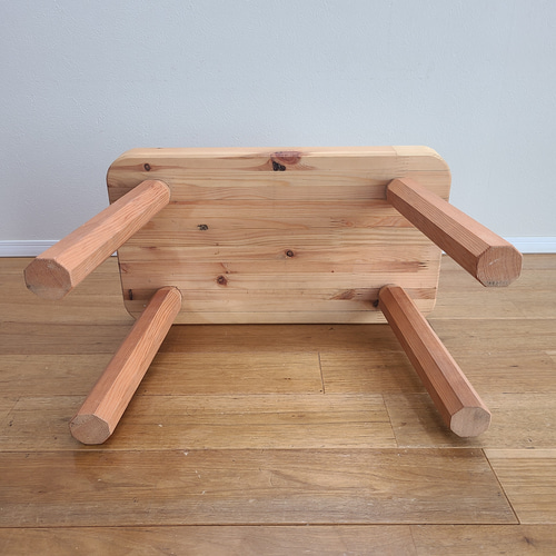 ワケありな逸品】コロンとしたスツール 八角脚 花台 椅子 サイド