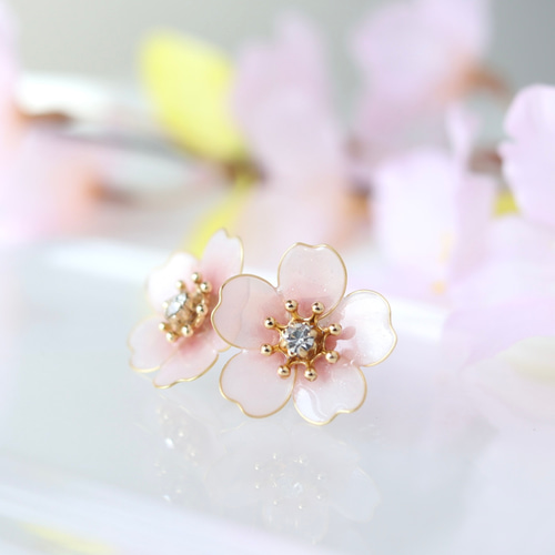 桜ピアス・イヤリング さくら サクラ ピアス（スタッド・一粒